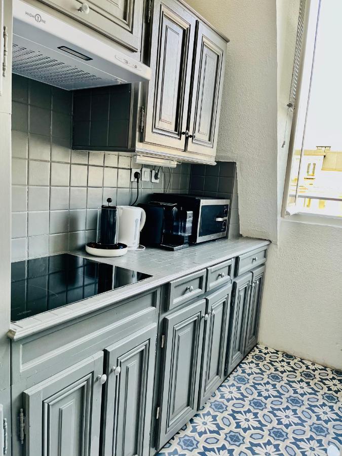 Apartment Direct Views Of Eiffel Tower & Sacre-Coeur From Mezzanine - 10 Mins To Paris Center 외부 사진